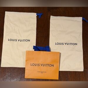 Authentic Louis Vuitton Cream Dust / shoe Bags
